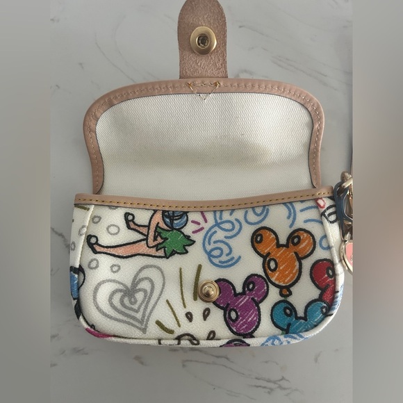 Dooney & Bourke x Disney Parks Sketch Wristlet, Rare, Collectors Item– EUC - Picture 11 of 13